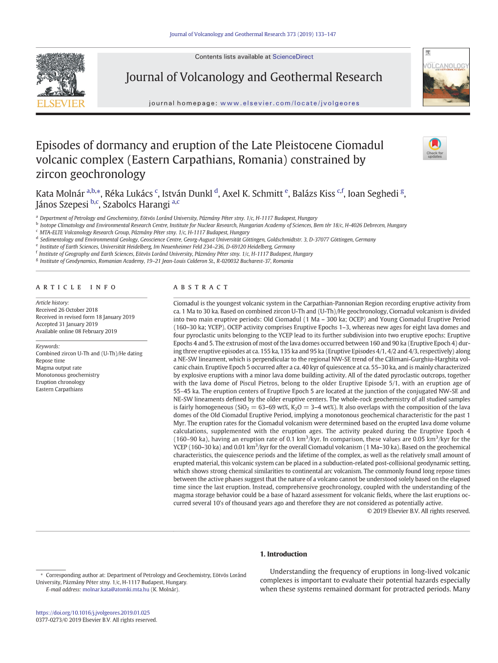 Episodes of Dormancy and Eruption of the Late Pleistocene Ciomadul Volcanic Complex (Eastern Carpathians, Romania) Constrained by Zircon Geochronology