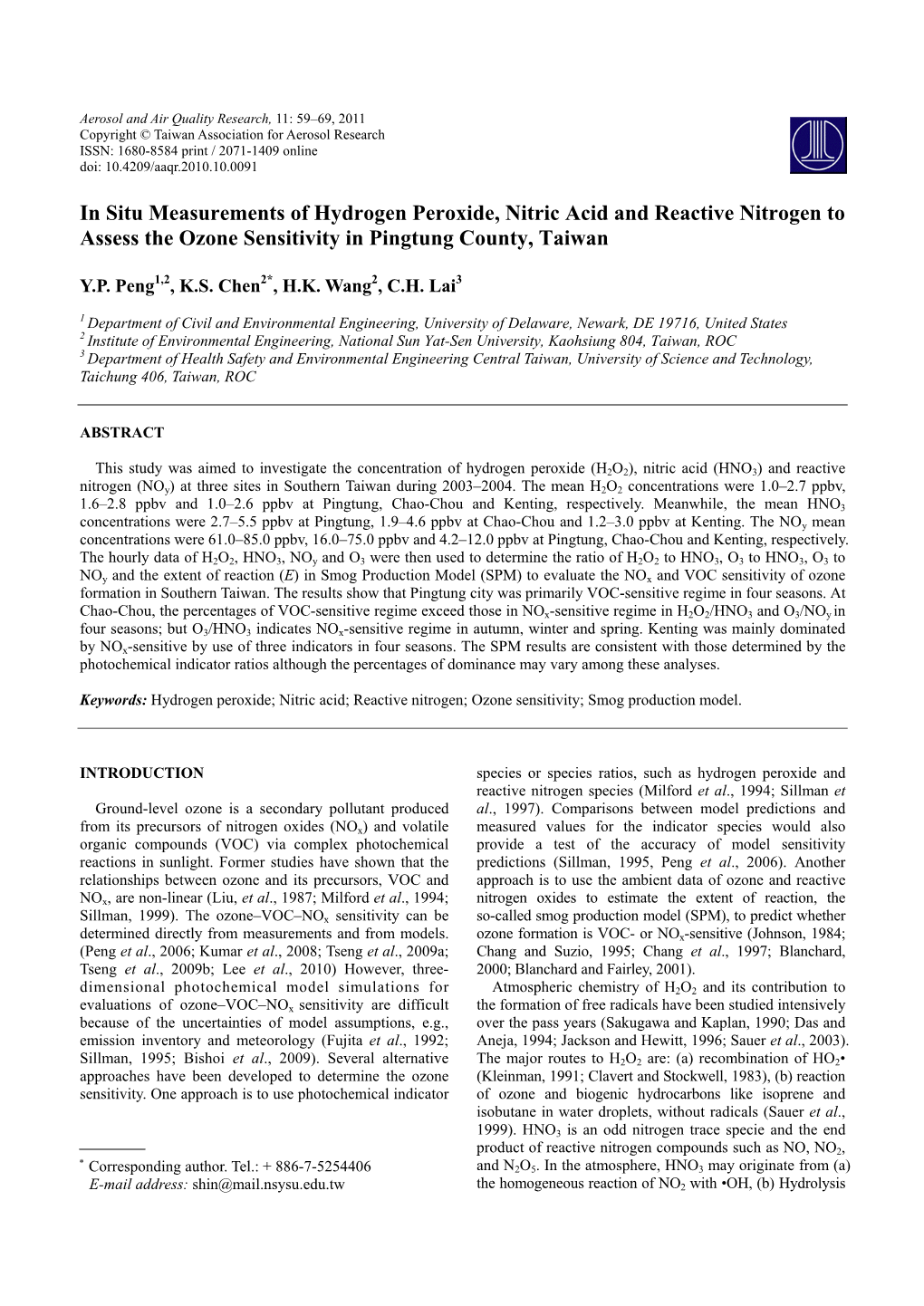 In Situ Measurements of Hydrogen Peroxide, Nitric Acid and Reactive Nitrogen to Assess the Ozone Sensitivity in Pingtung County, Taiwan