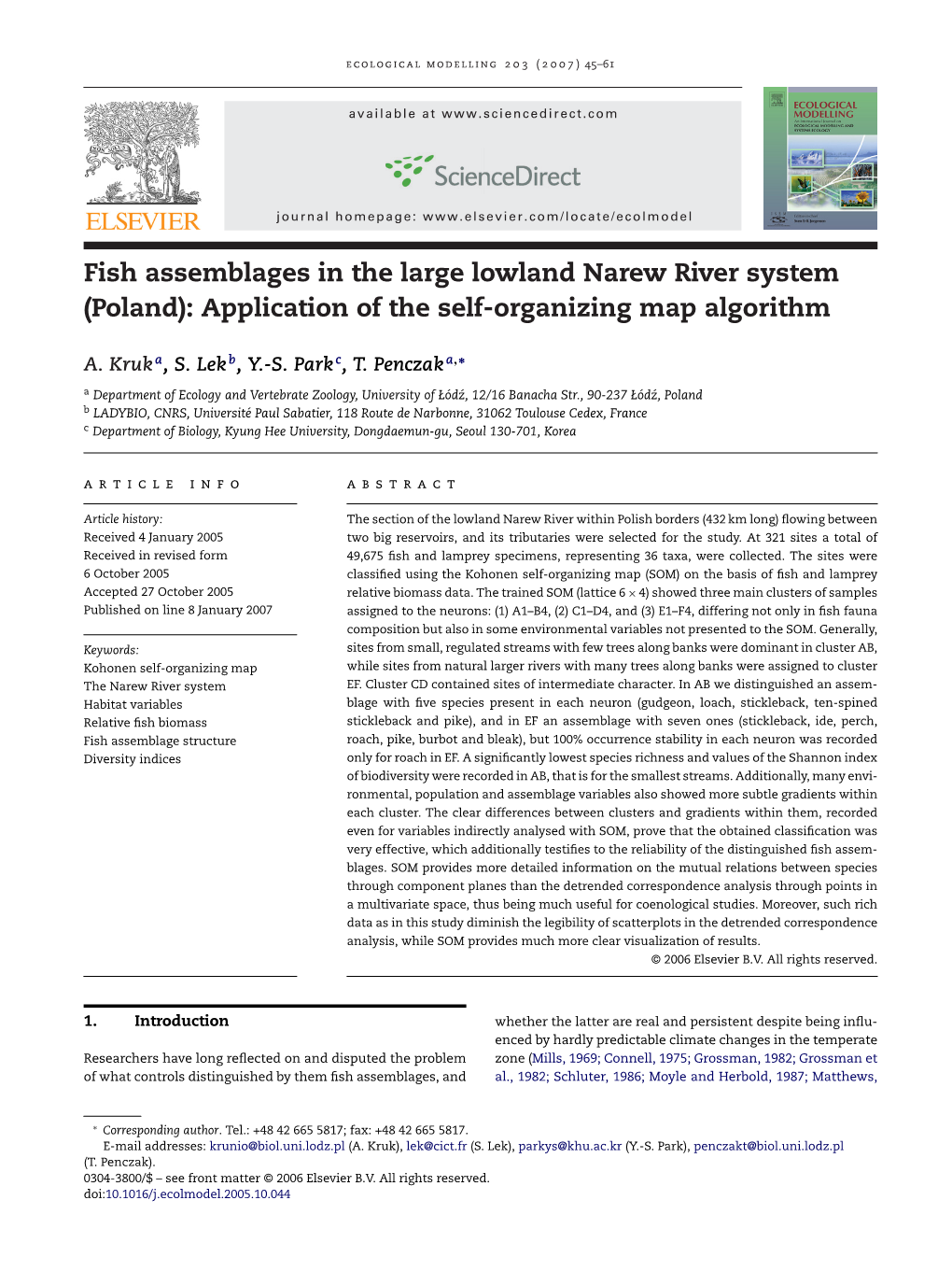 Fish Assemblages in the Large Lowland Narew River System (Poland): Application of the Self-Organizing Map Algorithm