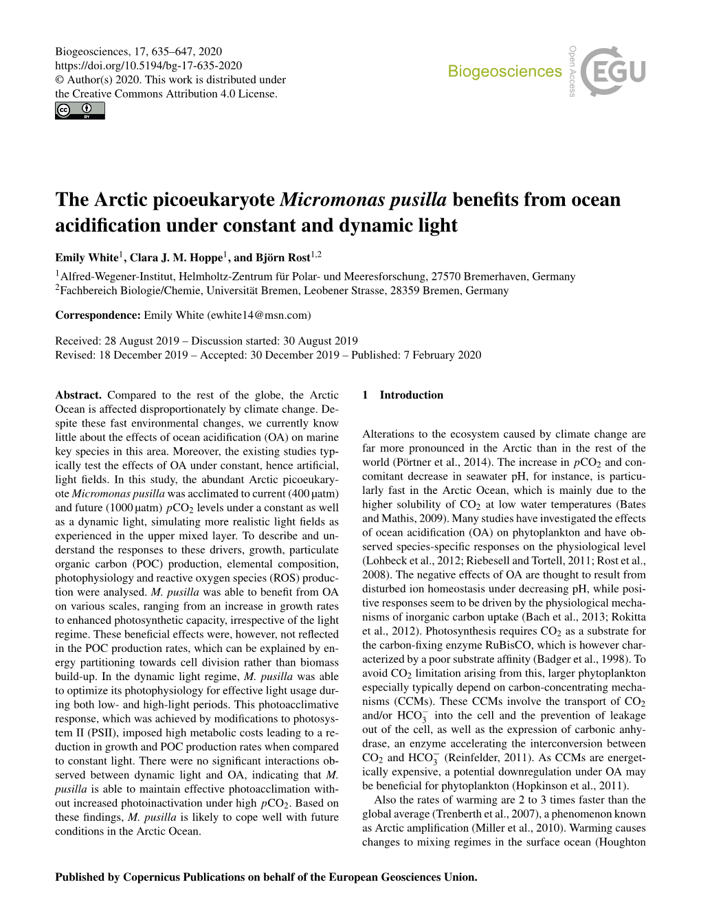 The Arctic Picoeukaryote Micromonas Pusilla Benefits from Ocean Acidification Under Constant and Dynamic Light