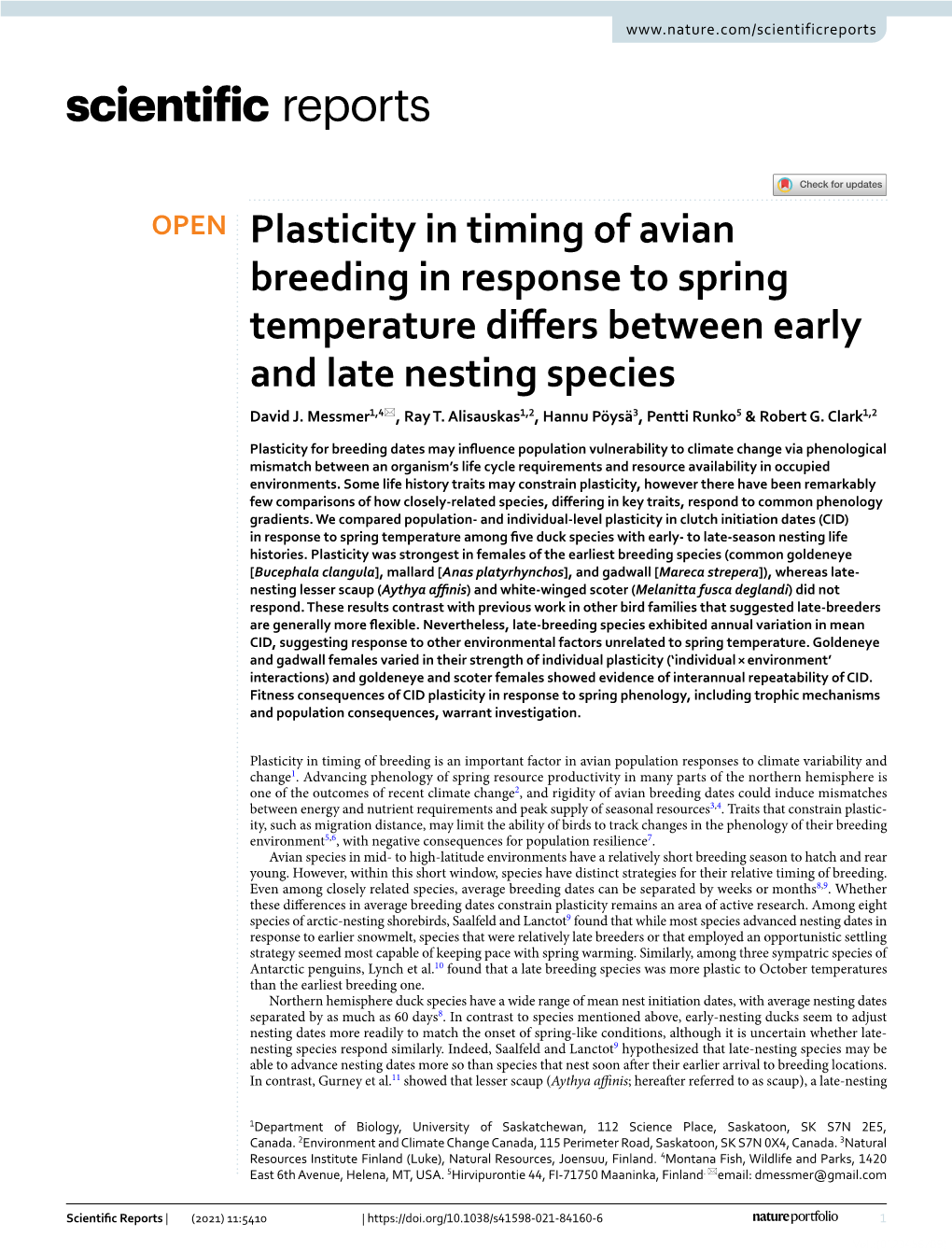 Plasticity in Timing of Avian Breeding in Response to Spring Temperature Difers Between Early and Late Nesting Species David J