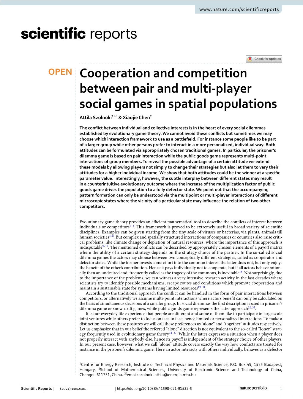 Cooperation and Competition Between Pair and Multi-Player Social Games