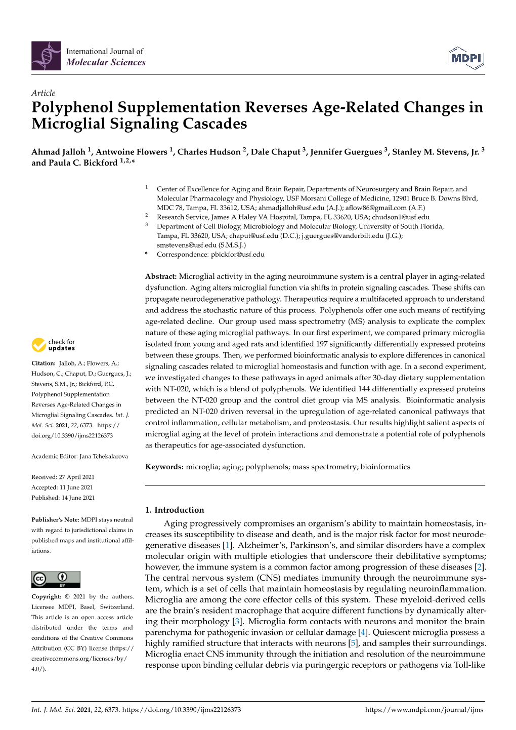 Polyphenol Supplementation Reverses Age-Related Changes in Microglial Signaling Cascades