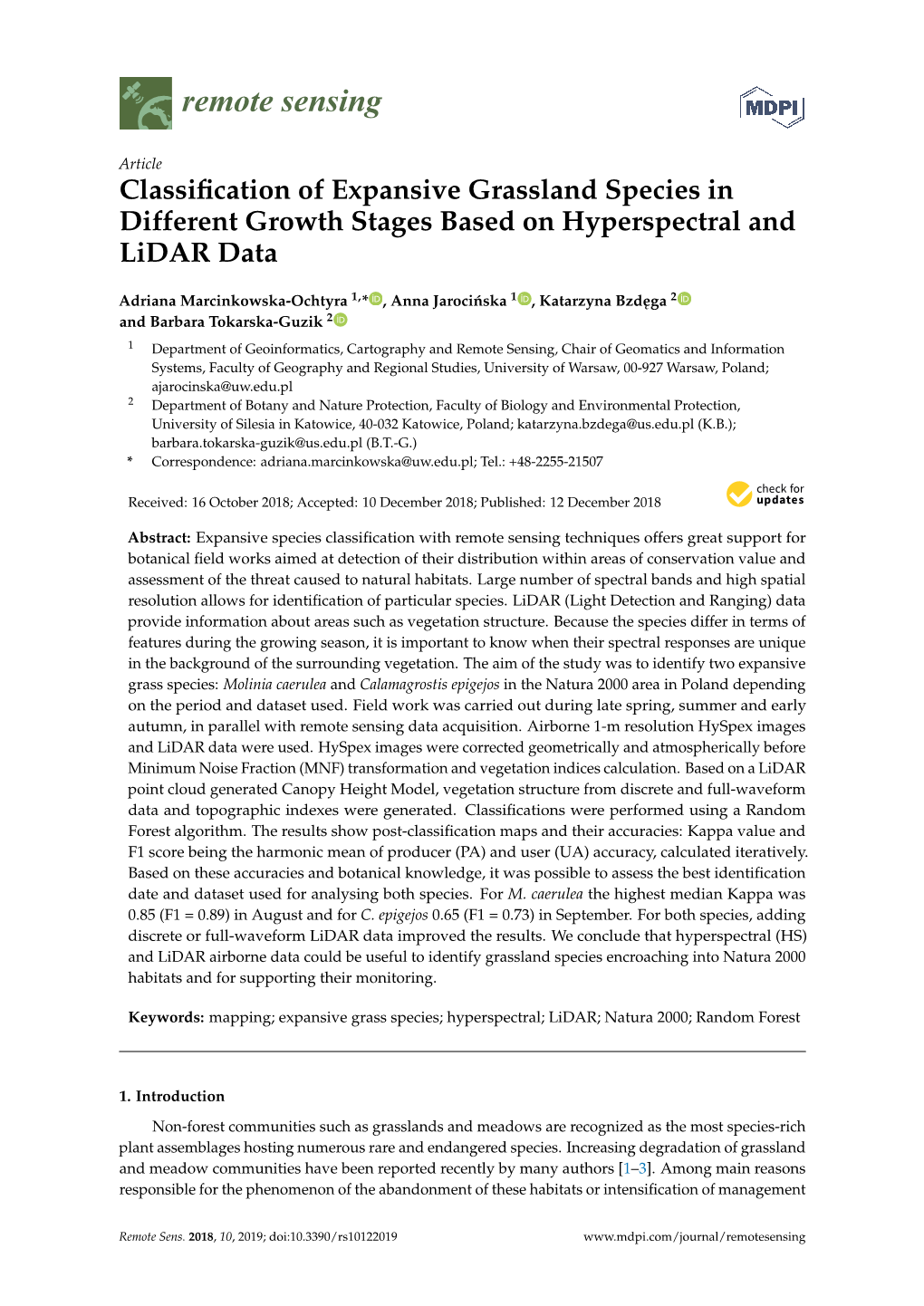 Classification of Expansive Grassland Species in Different Growth Stages