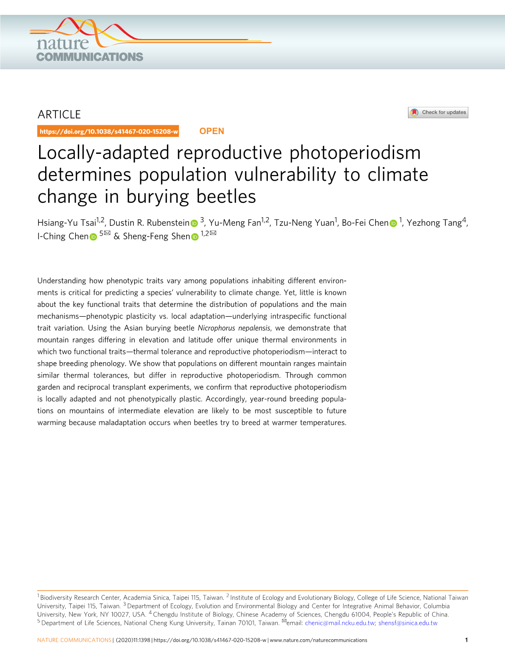 Locally-Adapted Reproductive Photoperiodism Determines Population Vulnerability to Climate Change in Burying Beetles