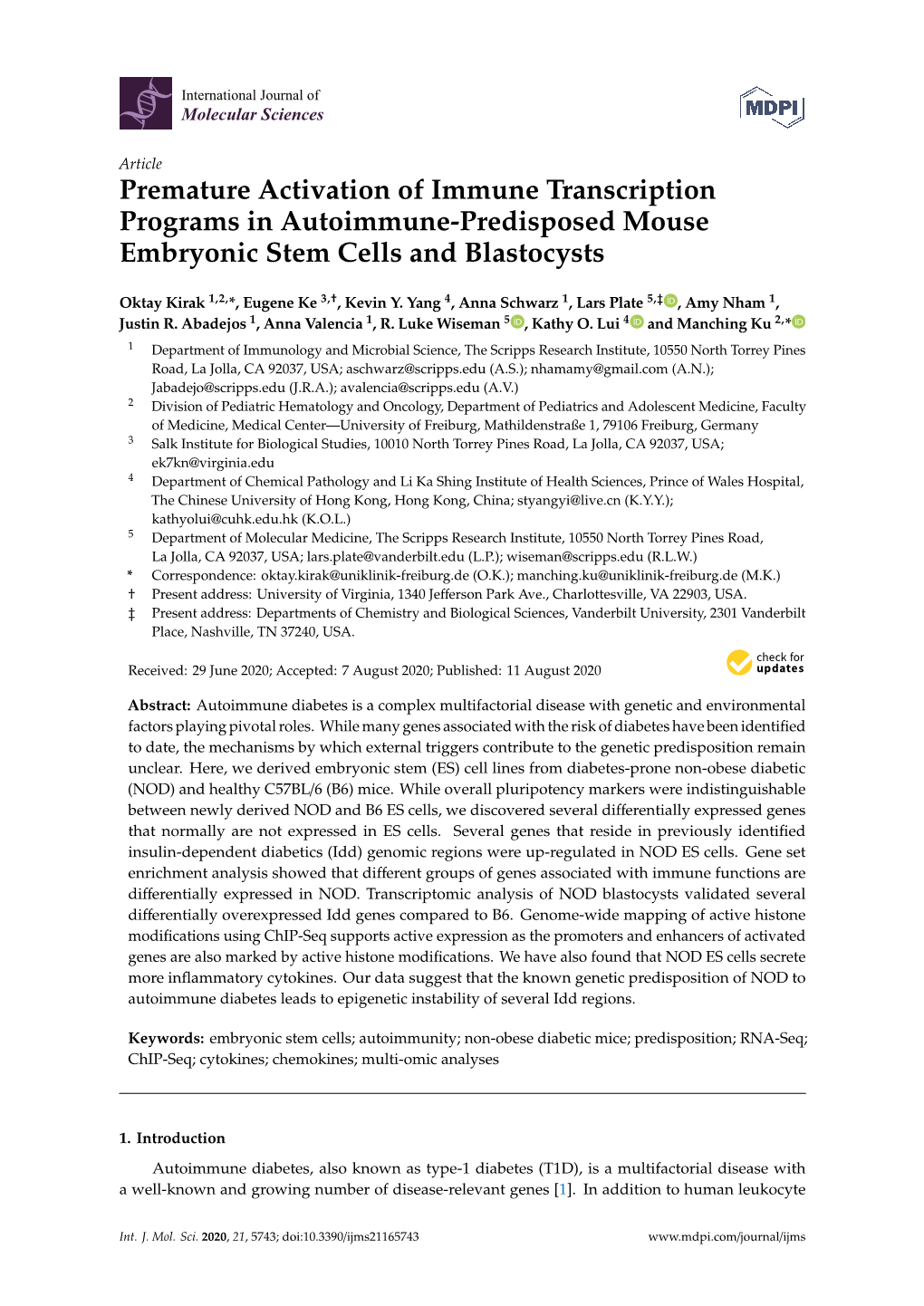 Premature Activation of Immune Transcription Programs in Autoimmune-Predisposed Mouse Embryonic Stem Cells and Blastocysts