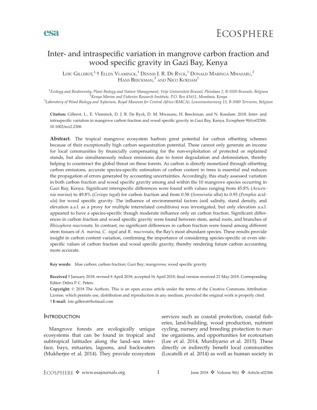 Inter‐ and Intraspecific Variation in Mangrove Carbon Fraction And