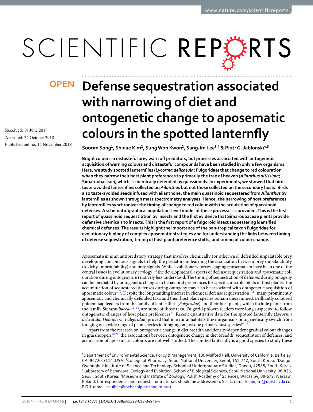 Defense Sequestration Associated with Narrowing of Diet and Ontogenetic Change to Aposematic Colours in the Spotted Lanternfly