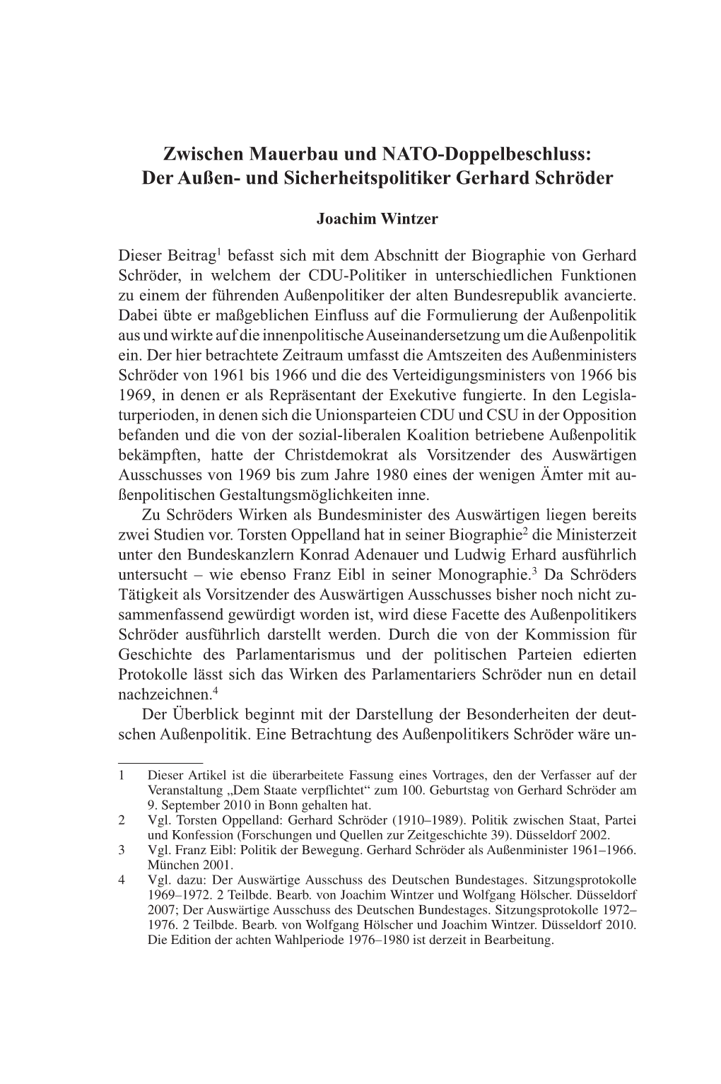 Zwischen Mauerbau Und NATO-Doppelbeschluss: Der Außen- Und Sicherheitspolitiker Gerhard Schröder