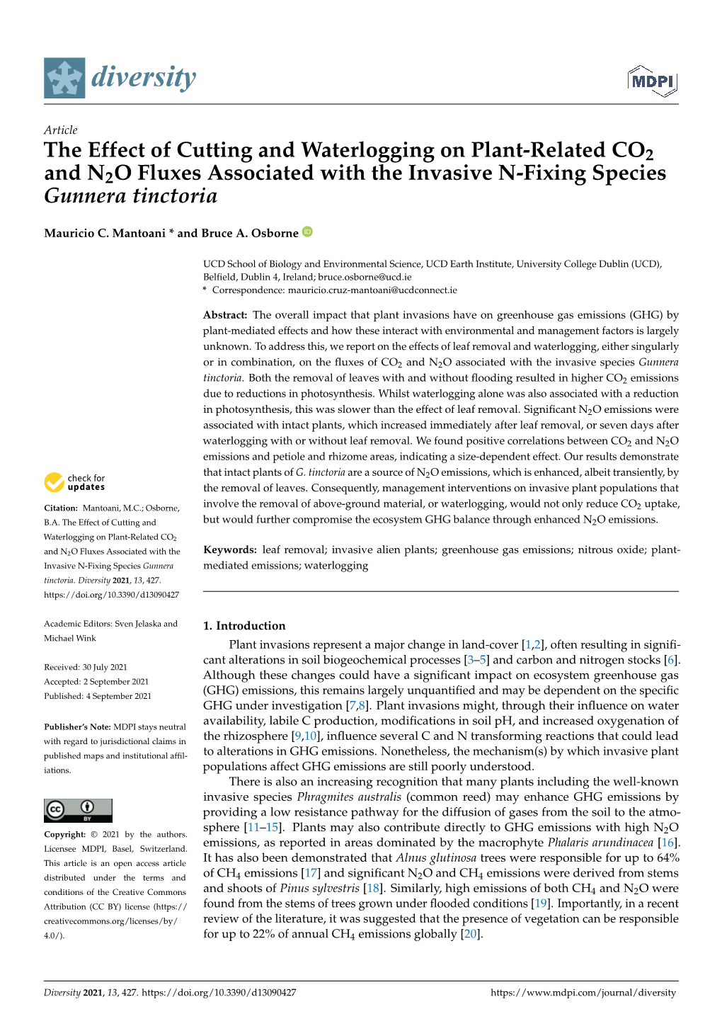 The Effect of Cutting and Waterlogging on Plant-Related CO2 and N2O Fluxes Associated with the Invasive N-Fixing Species Gunnera Tinctoria