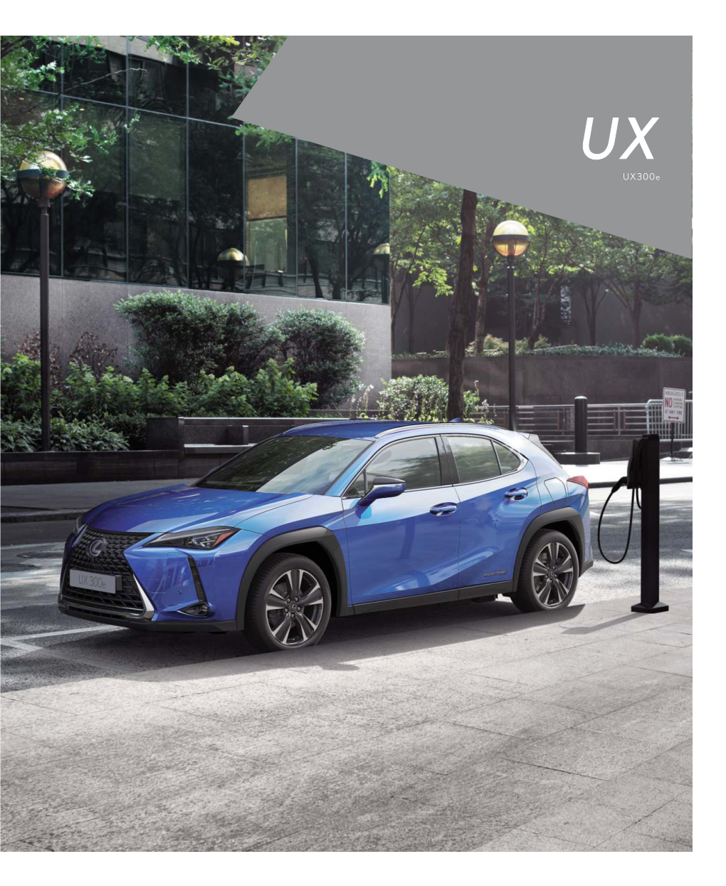 110167 Lexus UX 300E Brochure Contents.Indd