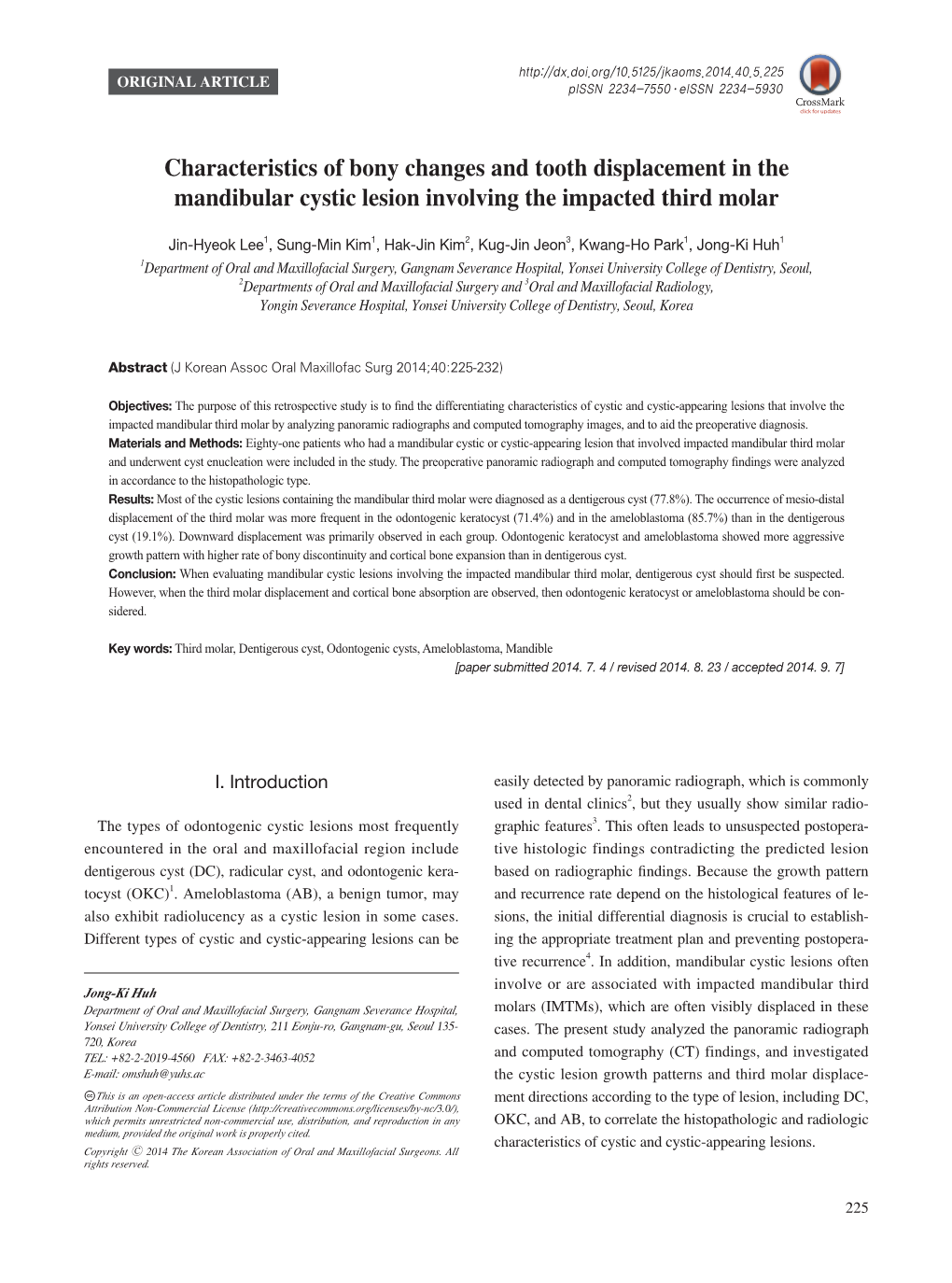 Characteristics of Bony Changes and Tooth Displacement in the Mandibular Cystic Lesion Involving the Impacted Third Molar