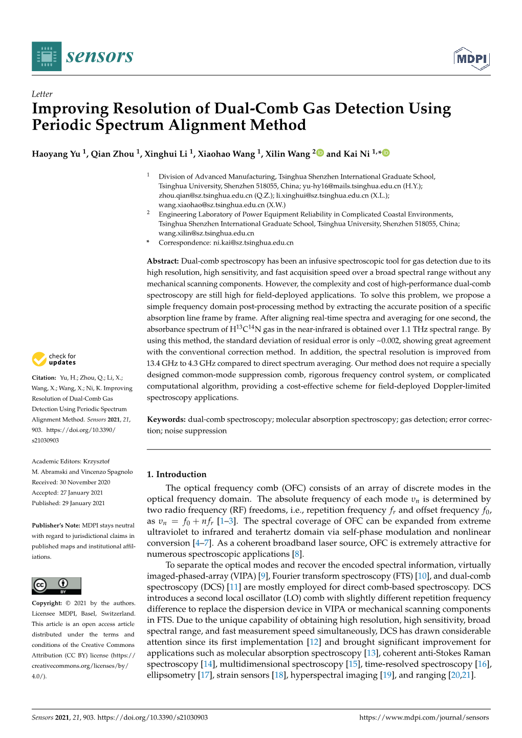 Improving Resolution of Dual-Comb Gas Detection Using Periodic Spectrum Alignment Method