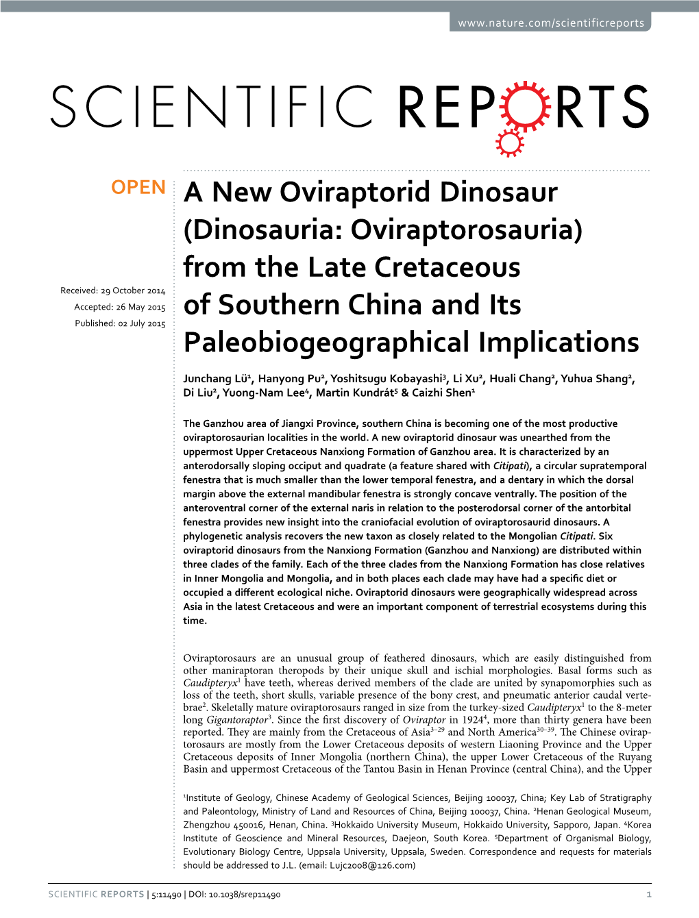 A New Oviraptorid Dinosaur (Dinosauria: Oviraptorosauria) from the Late Cretaceous of Southern China and Its Paleobiogeographical Implications