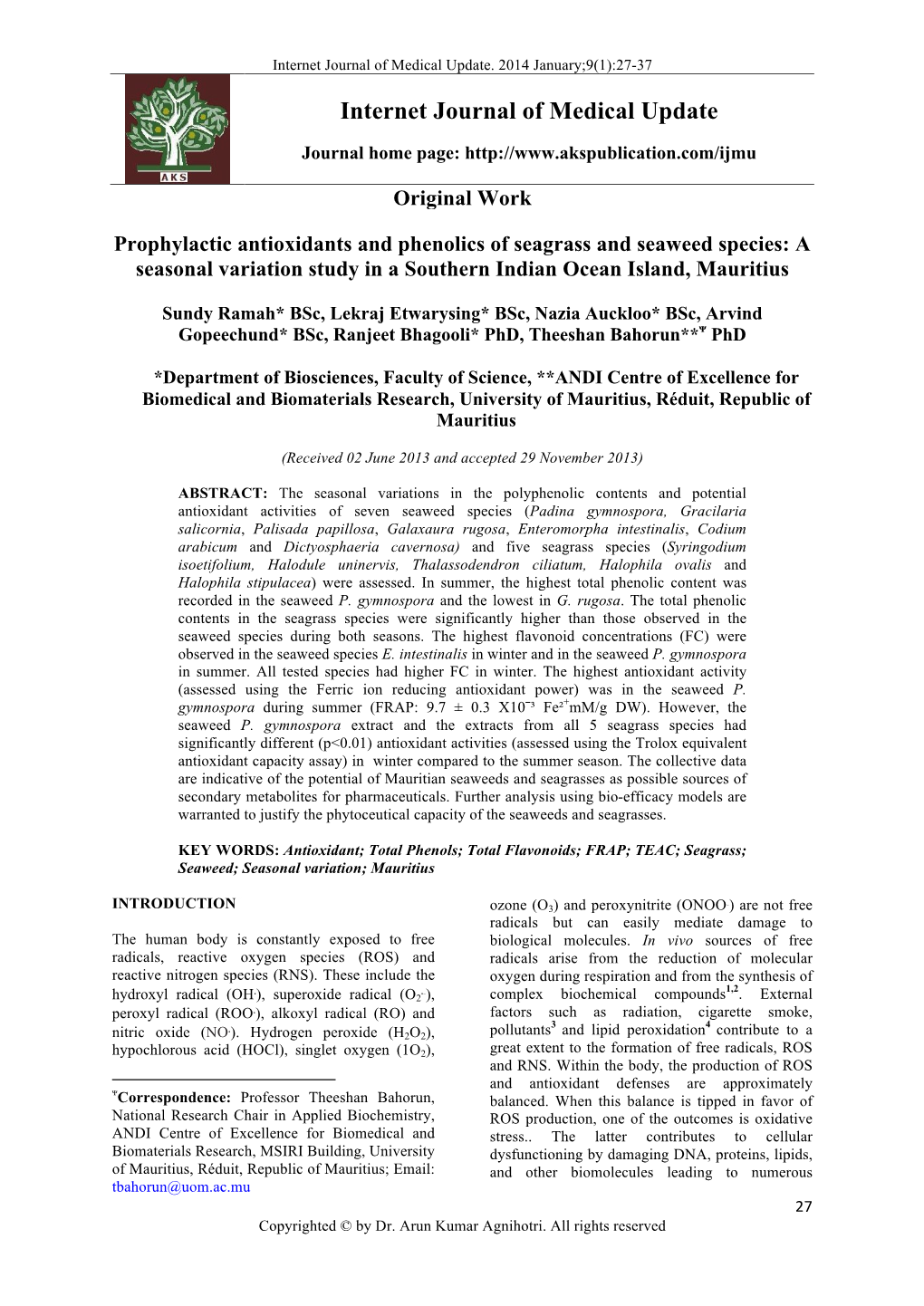 Prophylactic Antioxidants and Phenolics of Seagrass and Seaweed Species: a Seasonal Variation Study in a Southern Indian Ocean Island, Mauritius