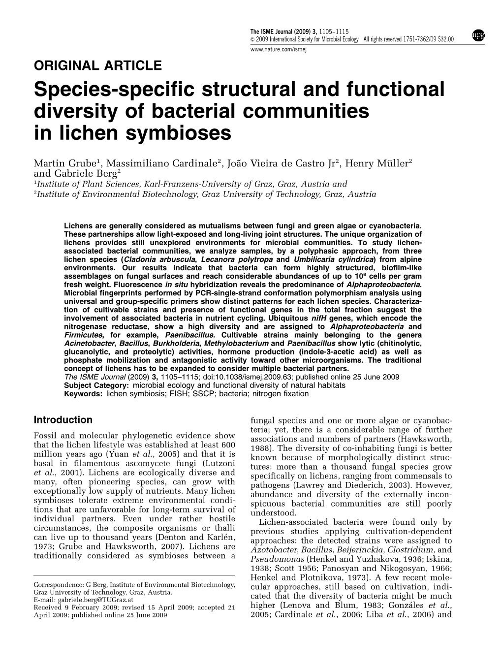 Species-Specific Structural and Functional Diversity of Bacterial Communities in Lichen Symbioses