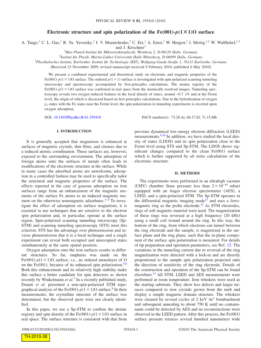 Electronic Structure and Spin Polarization of the Fe(001)-P(1Ã1)O Surface