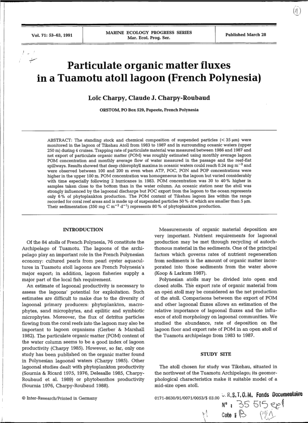 Particulate Organic Matter Fluxes in a Tuamotu Atoll Lagoon (French Polynesia)