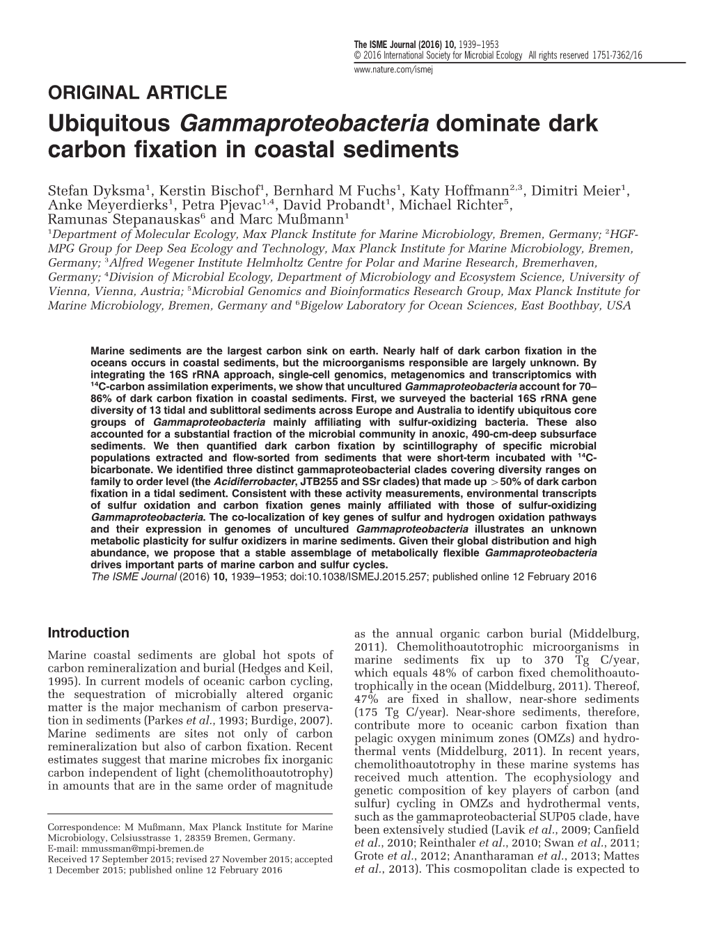 Ubiquitous Gammaproteobacteria Dominate Dark Carbon Fixation in Coastal Sediments