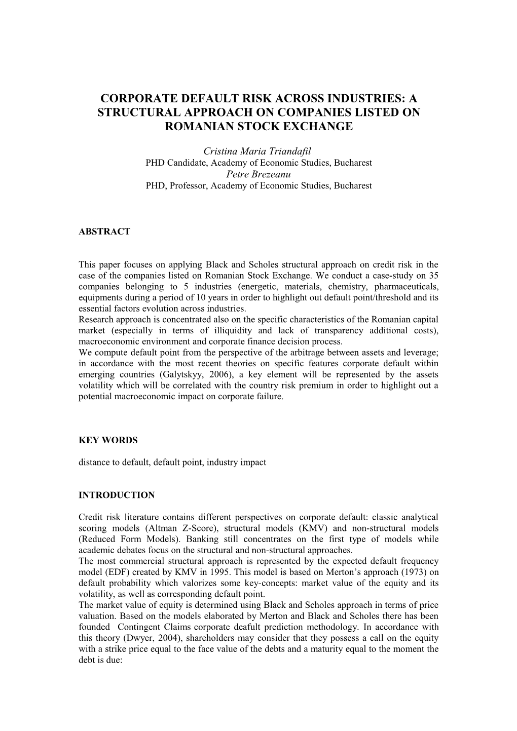 Corporate Default Risk Across Industries: a Structural Approach on Companies Listed On