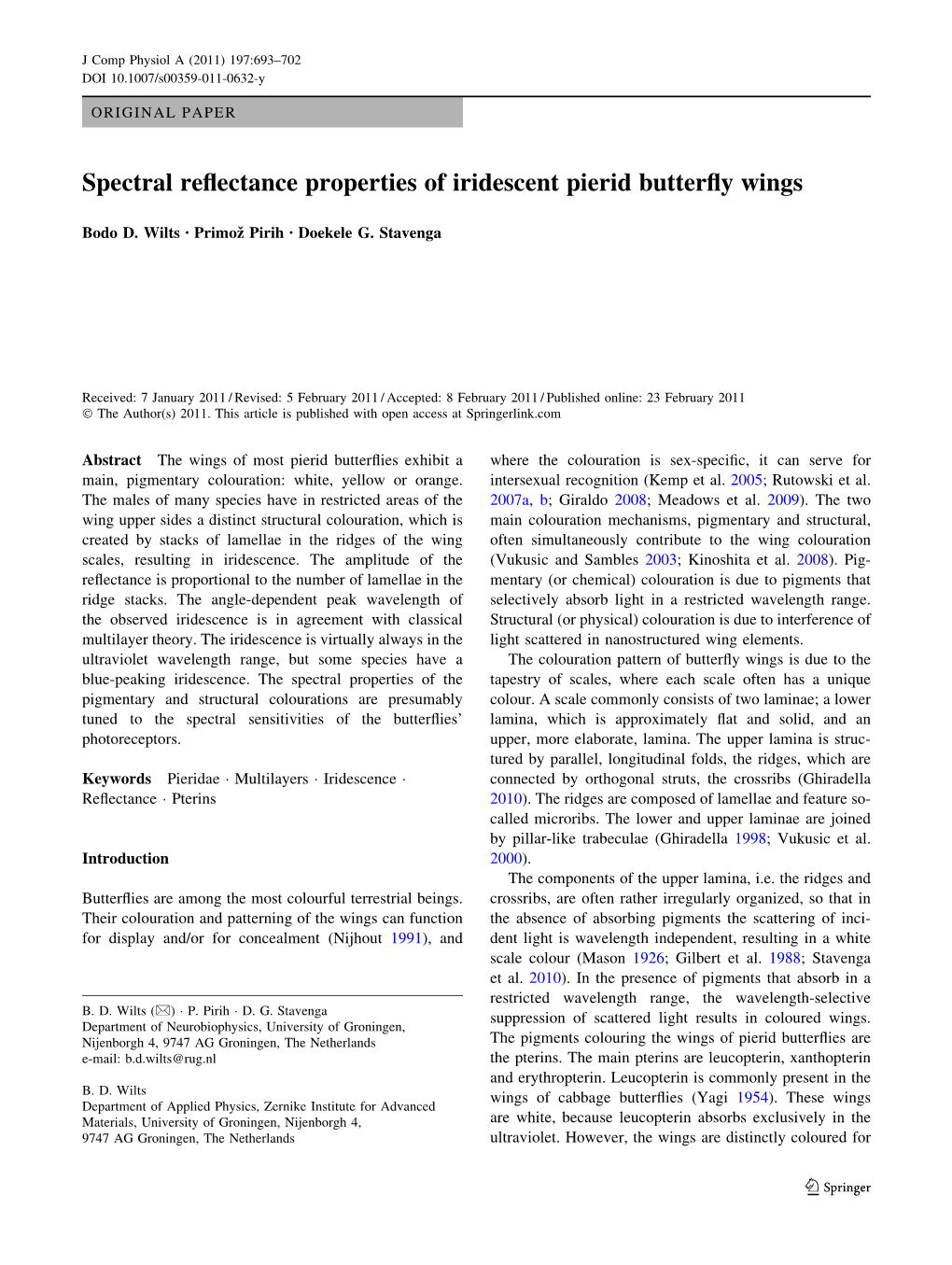 Spectral Reflectance Properties of Iridescent Pierid Butterfly Wings