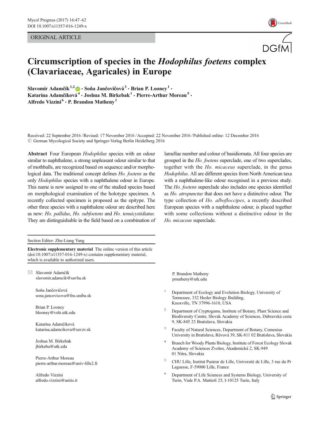 Circumscription of Species in the Hodophilus Foetens Complex (Clavariaceae, Agaricales) in Europe