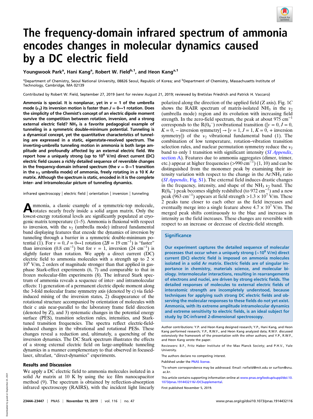 The Frequency-Domain Infrared Spectrum of Ammonia Encodes Changes in Molecular Dynamics Caused by a DC Electric Field