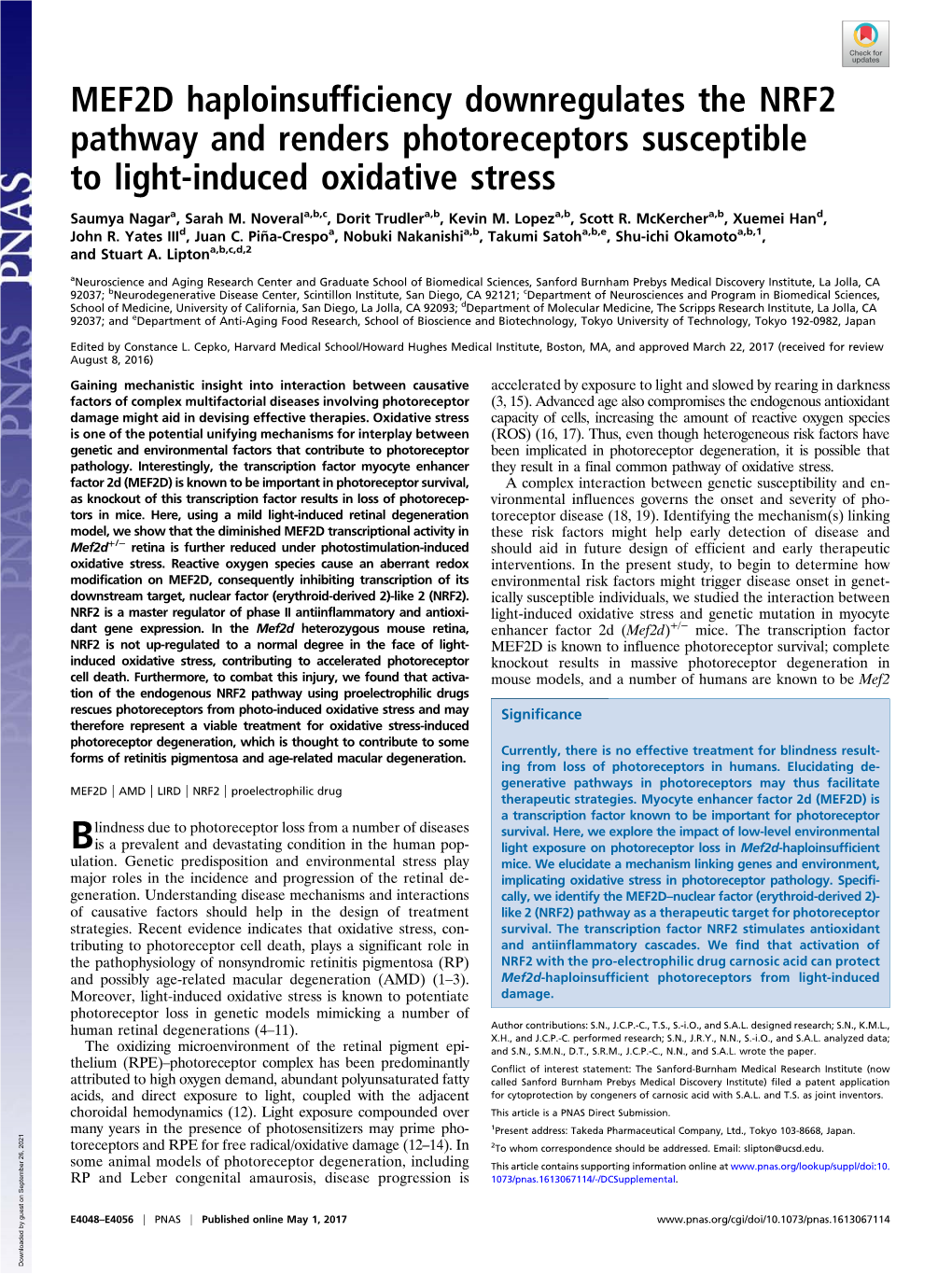 MEF2D Haploinsufficiency Downregulates the NRF2 Pathway and Renders Photoreceptors Susceptible to Light-Induced Oxidative Stress