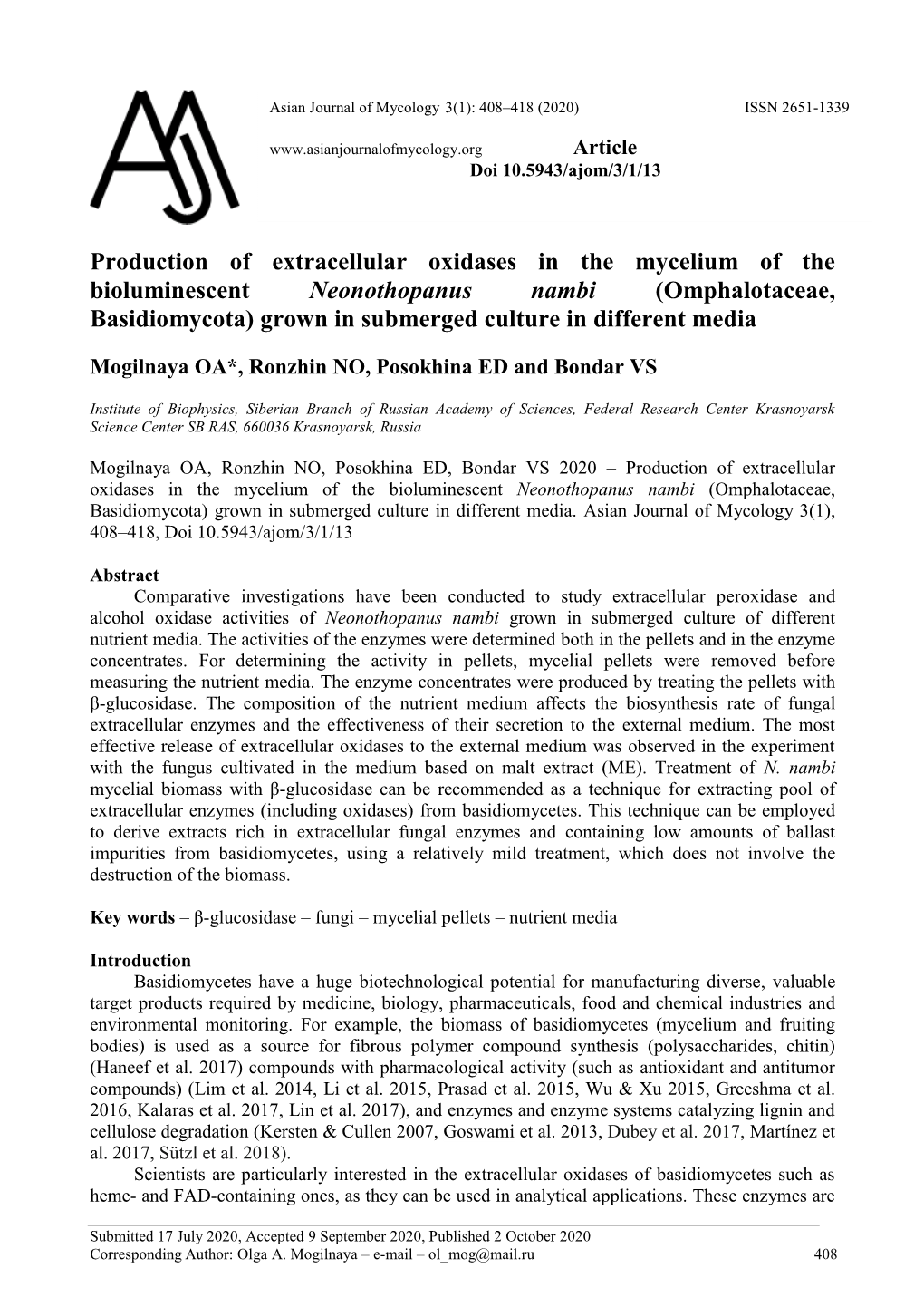Production of Extracellular Oxidases in the Mycelium of the Bioluminescent Neonothopanus Nambi
