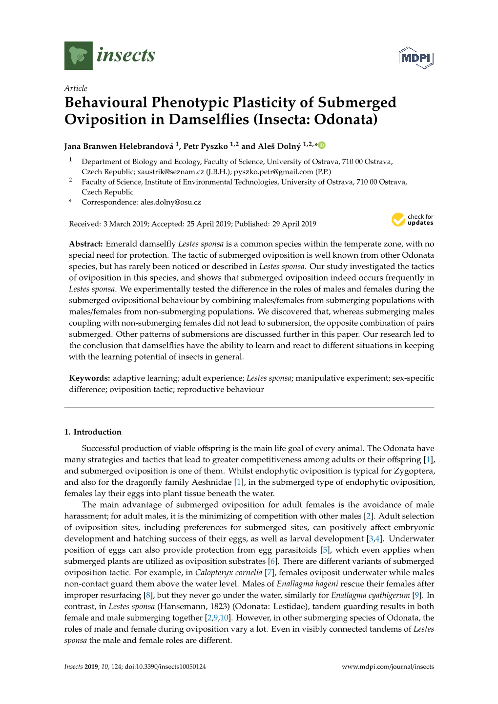 Behavioural Phenotypic Plasticity of Submerged Oviposition in Damselﬂies (Insecta: Odonata)