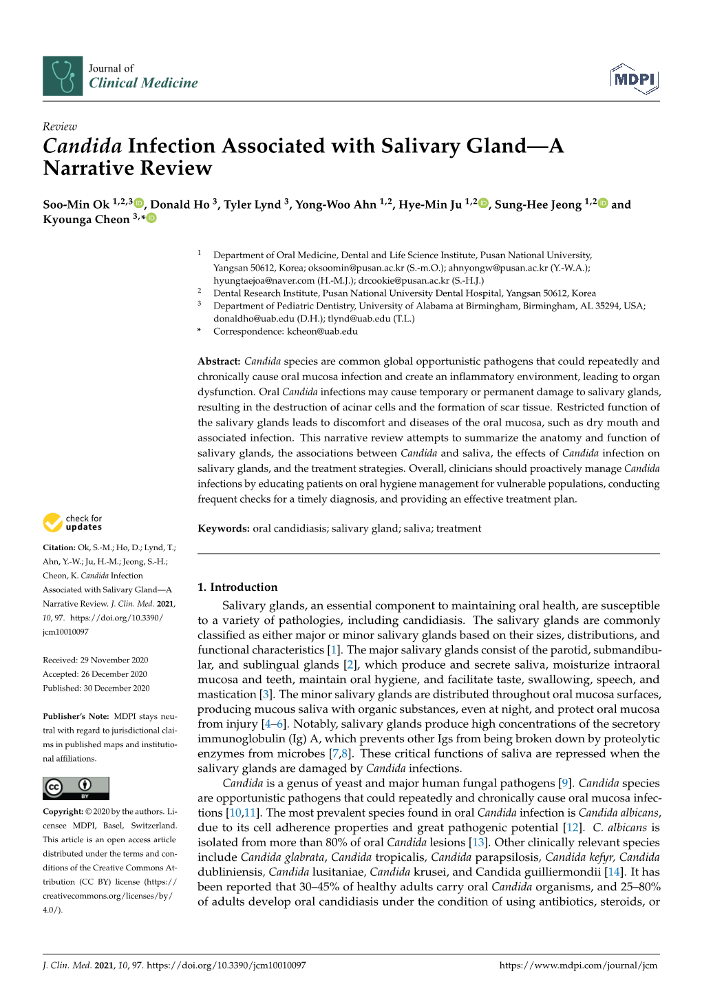 Candida Infection Associated with Salivary Gland—A Narrative Review