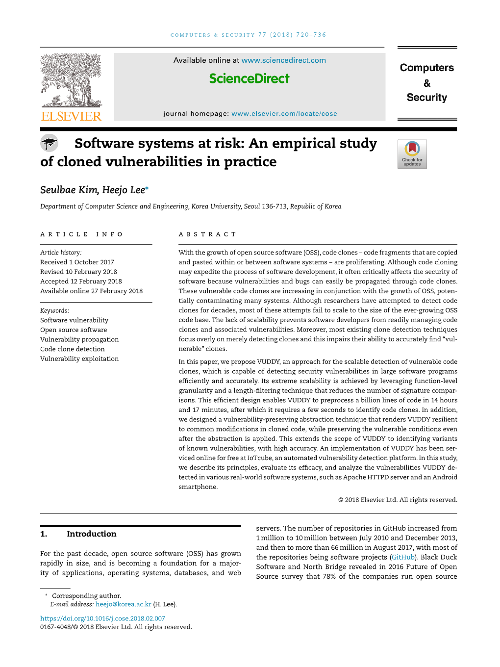 Software Systems at Risk: an Empirical Study of Cloned Vulnerabilities in Practice