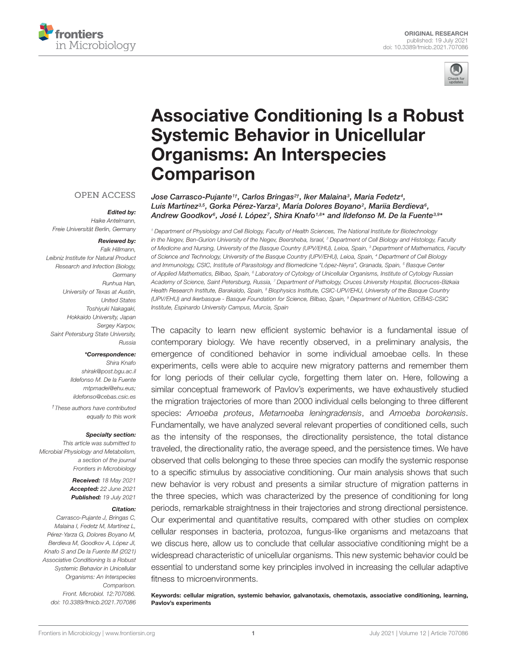 Associative Conditioning Is a Robust Systemic Behavior in Unicellular Organisms: an Interspecies Comparison