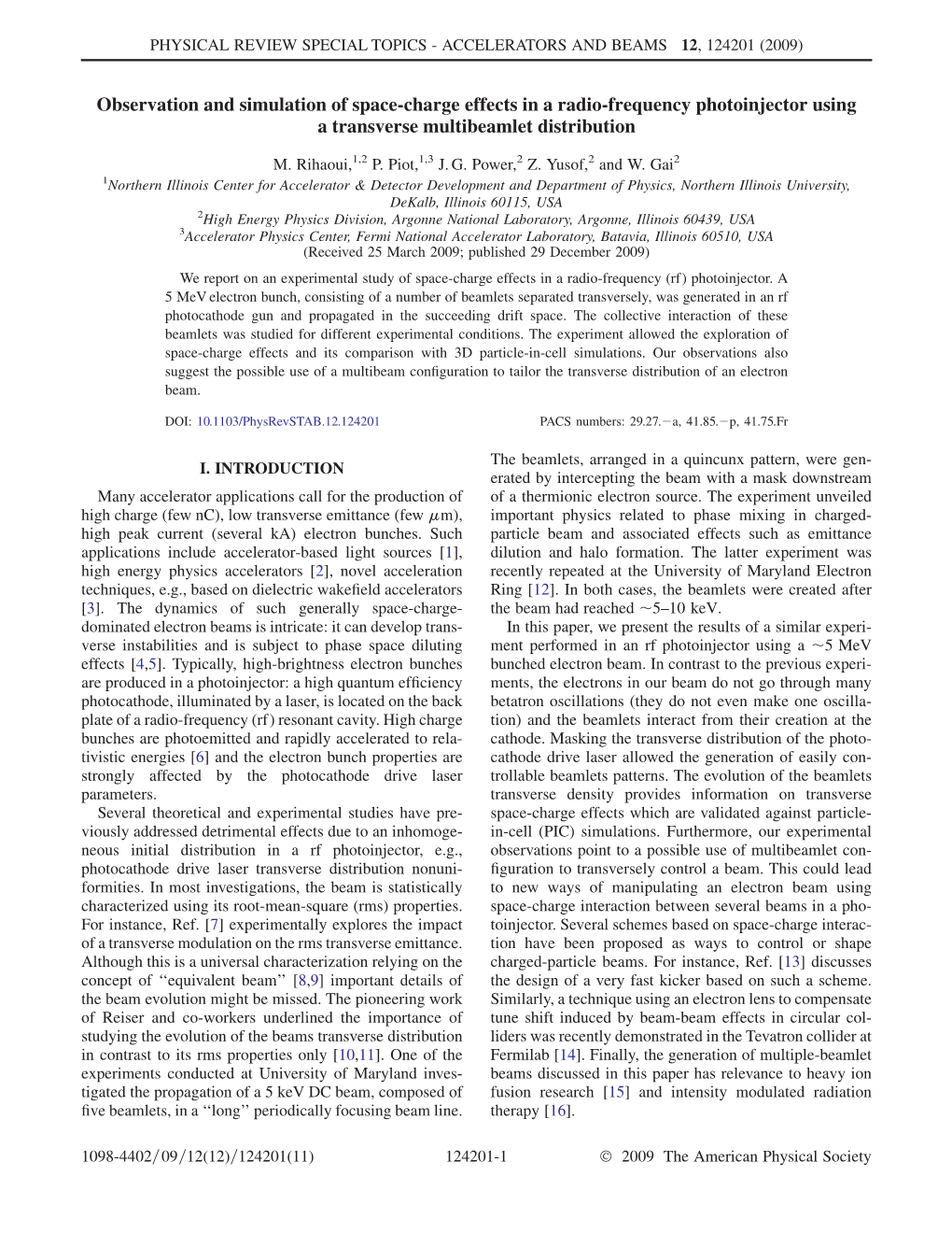 Observation and Simulation of Space-Charge Effects in a Radio-Frequency Photoinjector Using a Transverse Multibeamlet Distribution