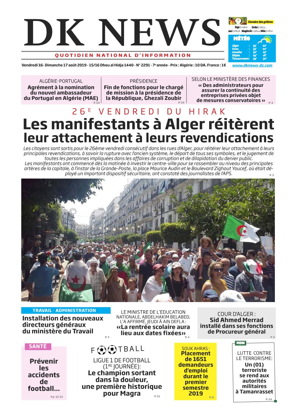 Les Manifestants À Alger Réitèrent
