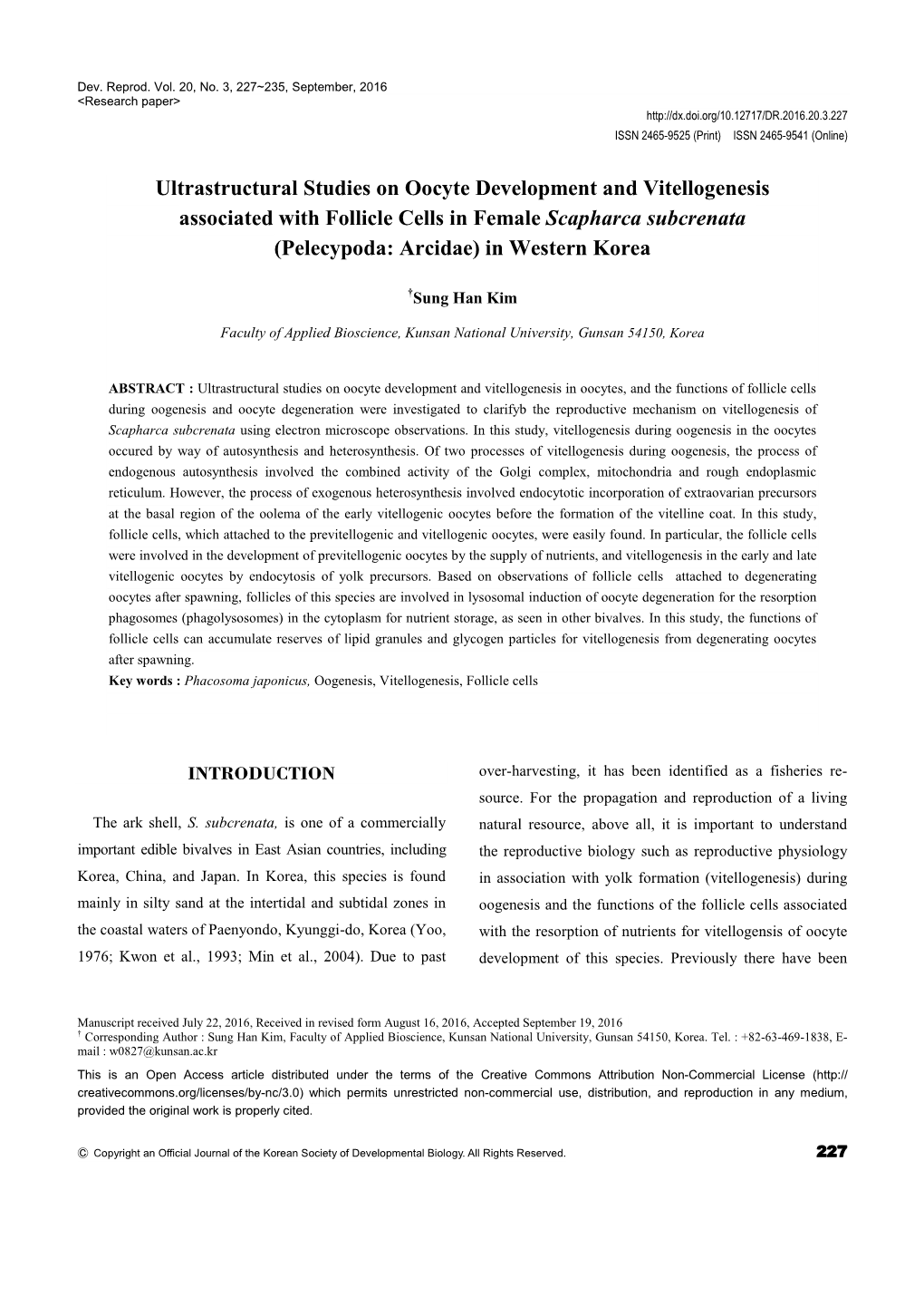 Ultrastructural Studies on Oocyte Development and Vitellogenesis Associated with Follicle Cells in Female Scapharca Subcrenata (Pelecypoda: Arcidae) in Western Korea