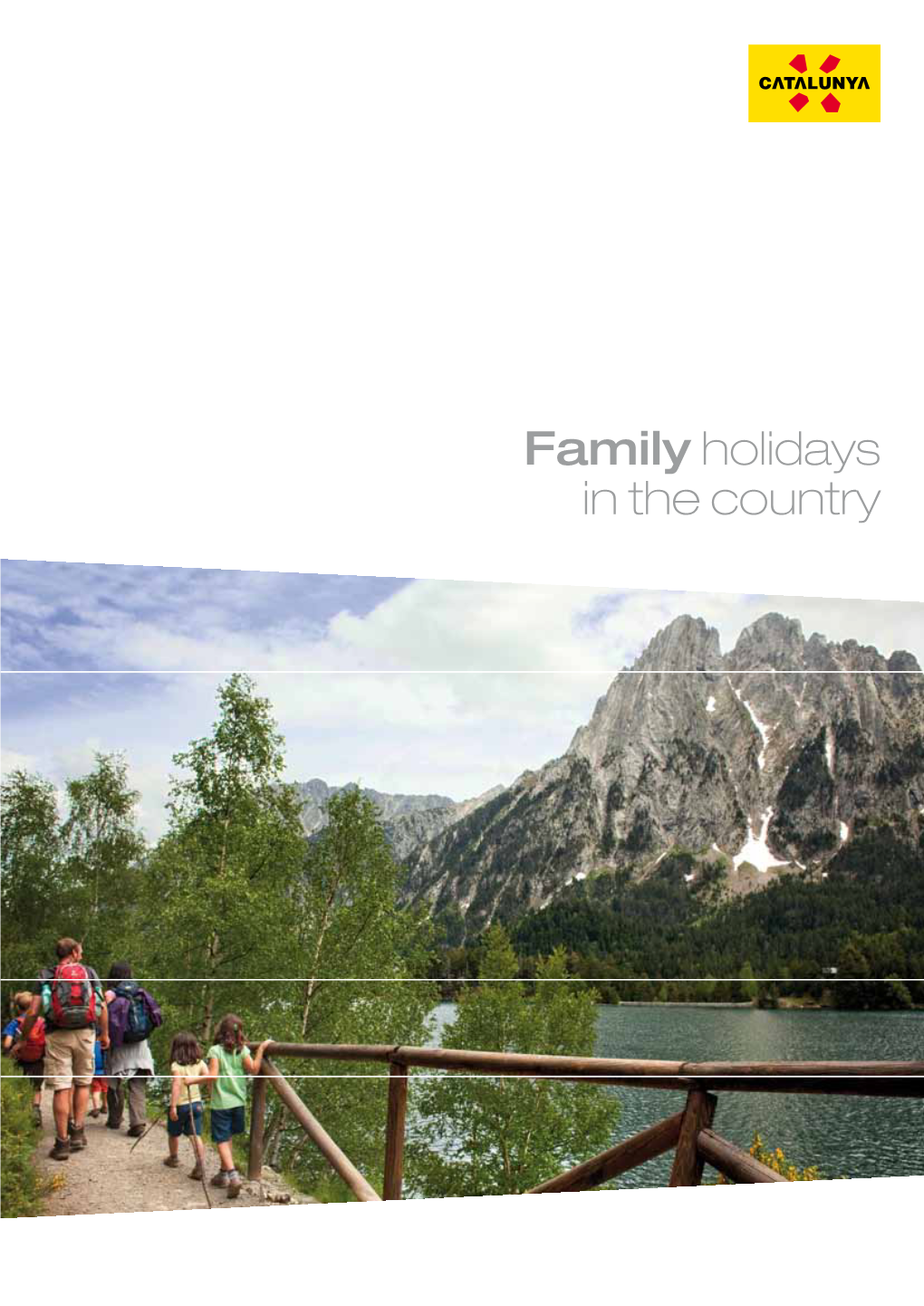 Family Holidays in the Country Serra De Queralt (Berguedà) © Oficina De Turisme De Berga Walking Through the Muntanyes De Prades Mountains © Rafael López-Moné