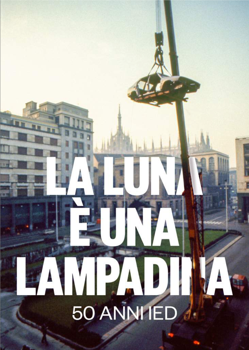 La-Luna-E-Una-Lampadina-Catalog-En.Pdf