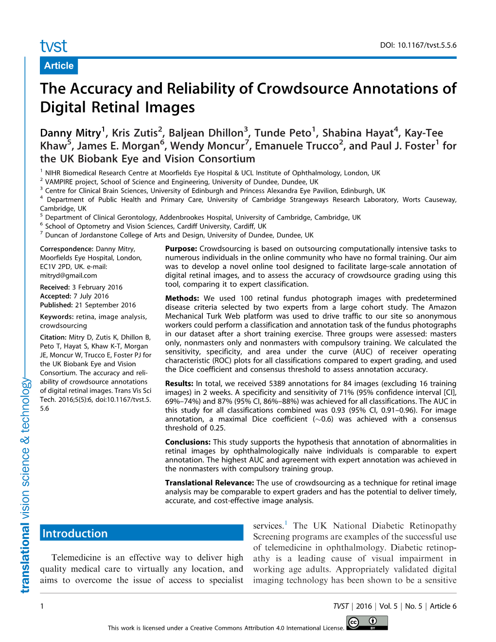 The Accuracy and Reliability of Crowdsource Annotations of Digital Retinal Images