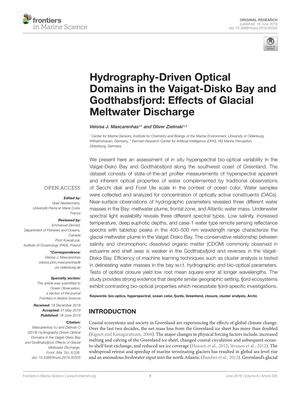 Hydrography-Driven Optical Domains in the Vaigat-Disko Bay and Godthabsfjord: Effects of Glacial Meltwater Discharge