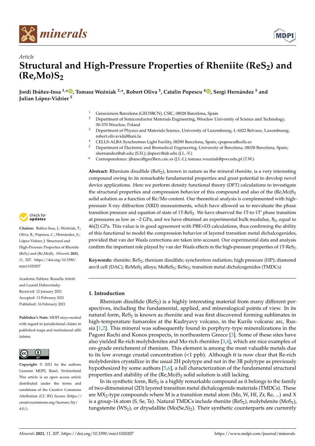 Structural and High-Pressure Properties of Rheniite (Res2) and (Re,Mo)S2