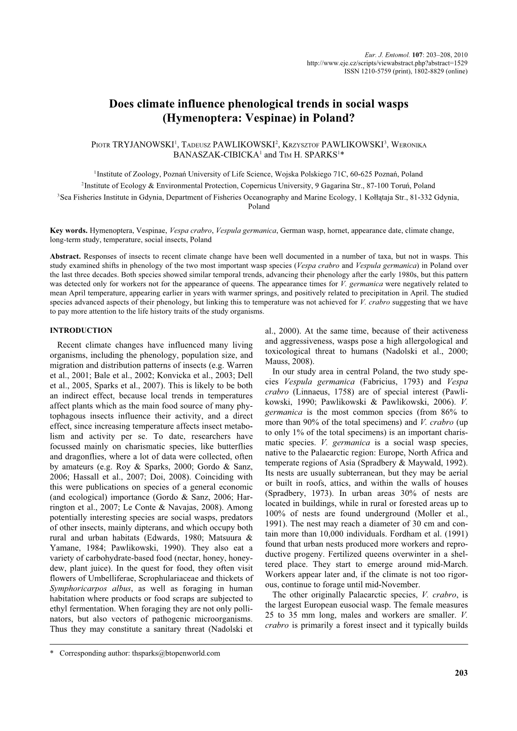 Does Climate Influence Phenological Trends in Social Wasps (Hymenoptera: Vespinae) in Poland?