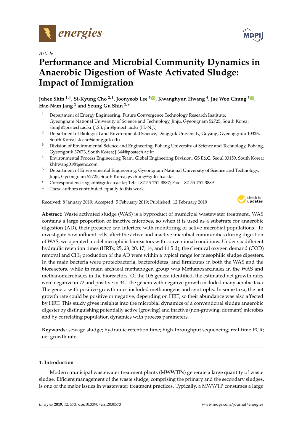 Performance and Microbial Community Dynamics in Anaerobic Digestion of Waste Activated Sludge: Impact of Immigration