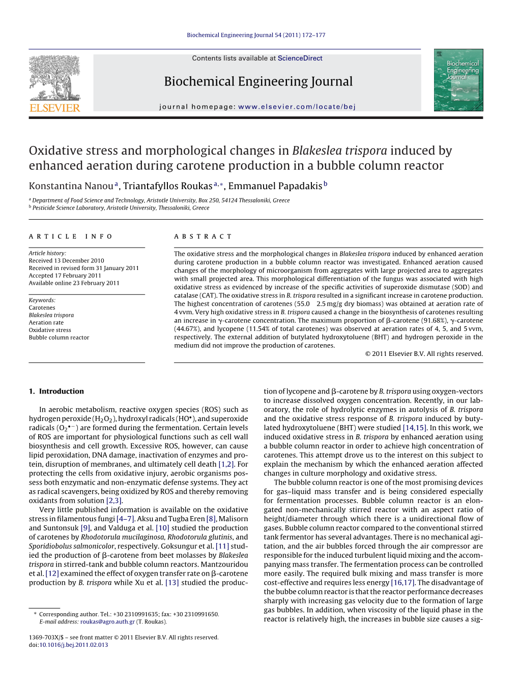 Oxidative Stress and Morphological Changes in Blakeslea Trispora Induced by Enhanced Aeration During Carotene Production in a Bubble Column Reactor