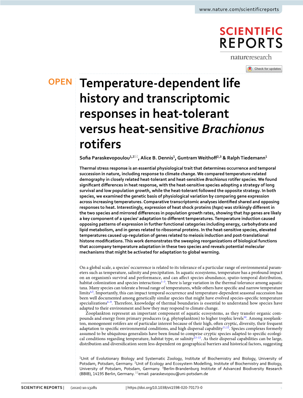 Temperature-Dependent Life History and Transcriptomic Responses In