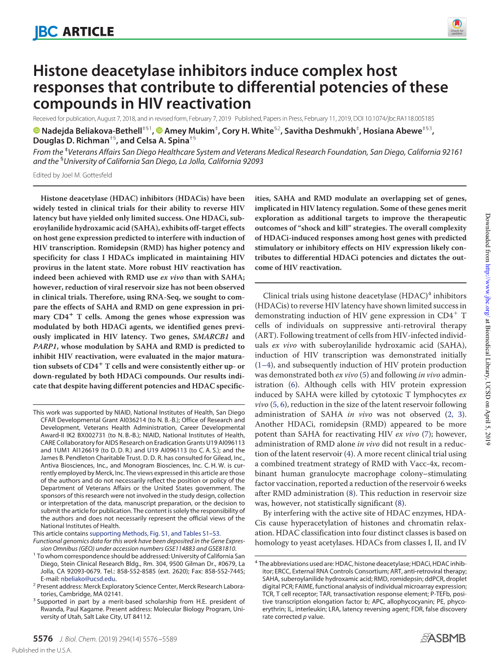 Histone Deacetylase Inhibitors Induce Complex Host Responses That