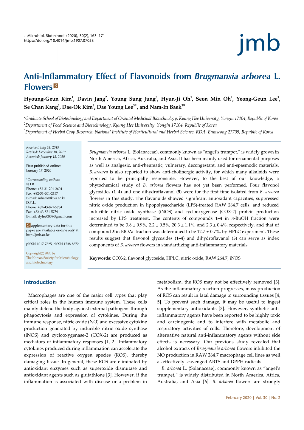 Anti-Inflammatory Effect of Flavonoids from Brugmansia Arborea L. Flowers