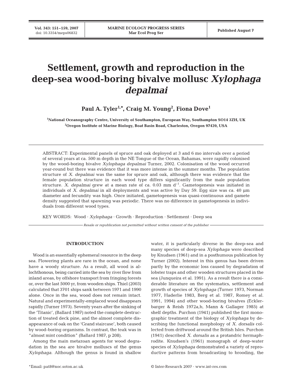 Settlement, Growth and Reproduction in the Deep-Sea Wood-Boring Bivalve Mollusc Xylophaga Depalmai
