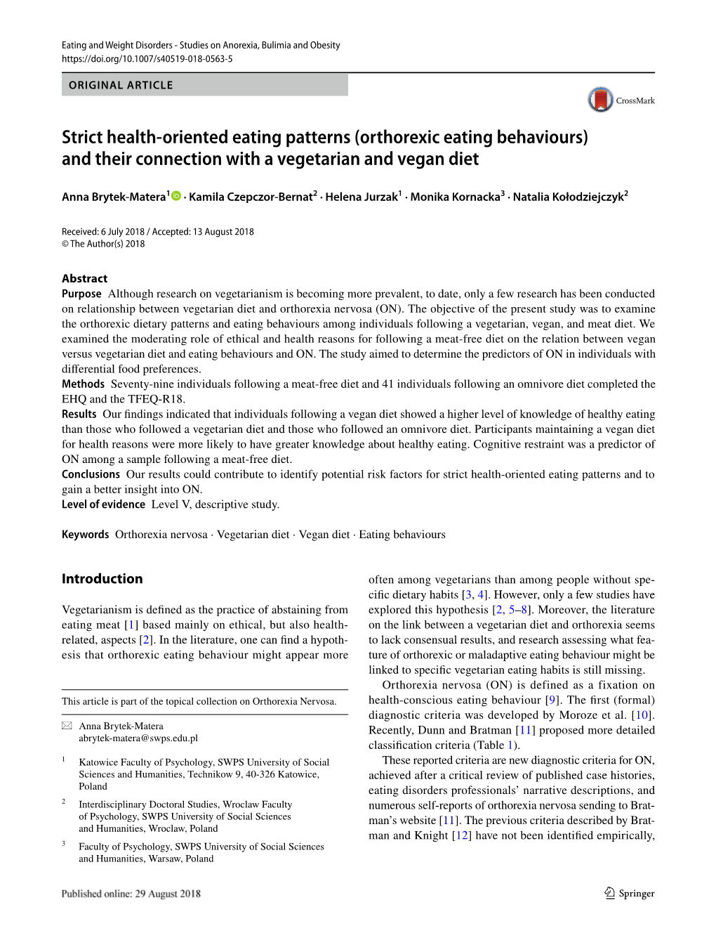 Strict Health-Oriented Eating Patterns (Orthorexic Eating Behaviours) and Their Connection with a Vegetarian and Vegan Diet