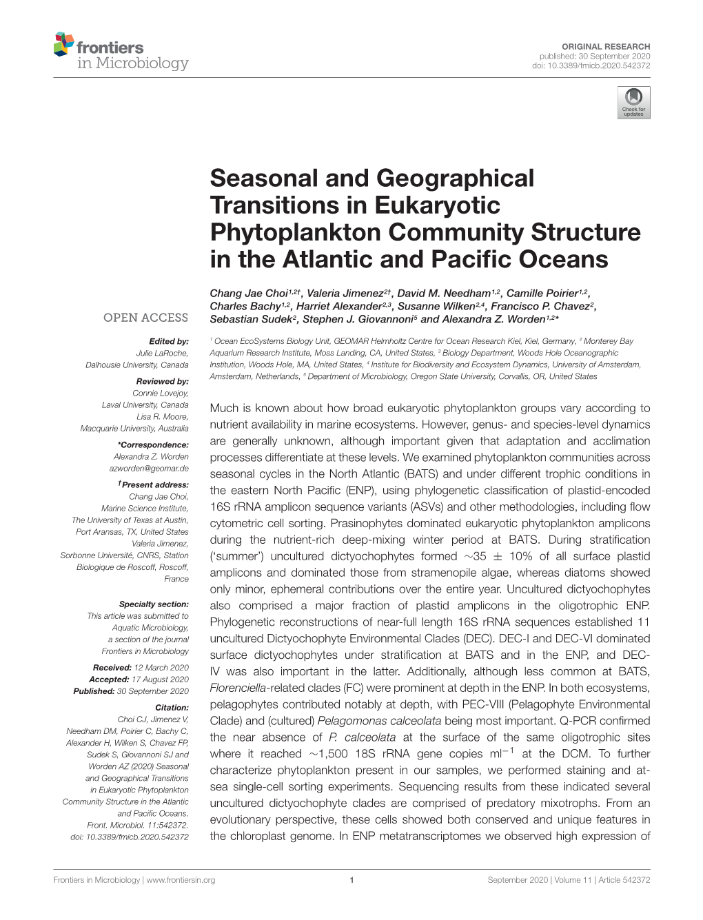 Seasonal and Geographical Transitions in Eukaryotic Phytoplankton Community Structure in the Atlantic and Paciﬁc Oceans